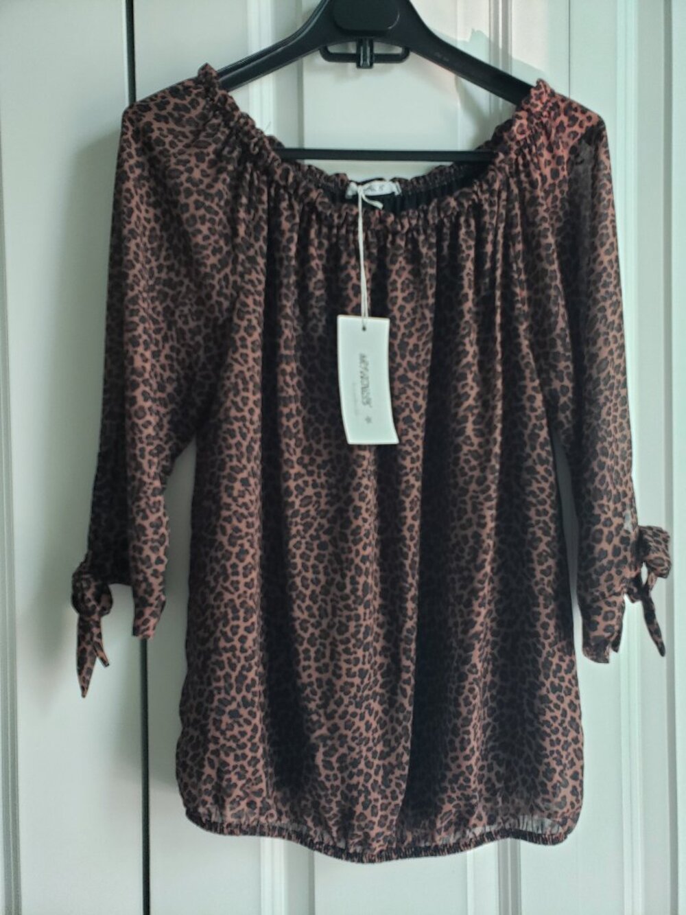 Leopard print Peasant Top small